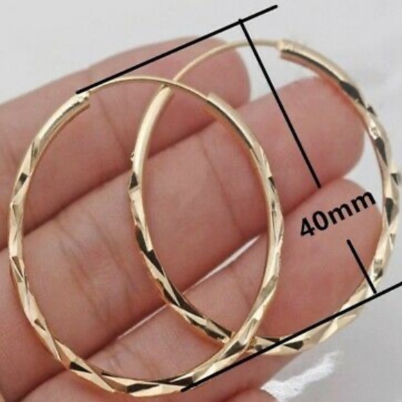 NEW 18k gold plated hoop earrings - Picture 2 of 4